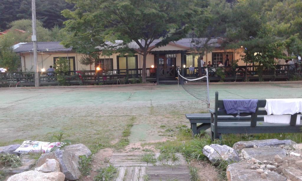 Bluesky Pension Pocheon Bagian luar foto