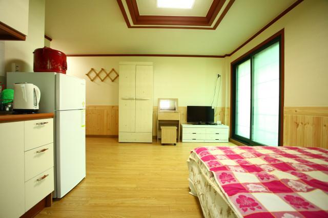 Bluesky Pension Pocheon Bagian luar foto