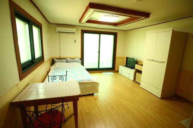 Bluesky Pension Pocheon Bagian luar foto