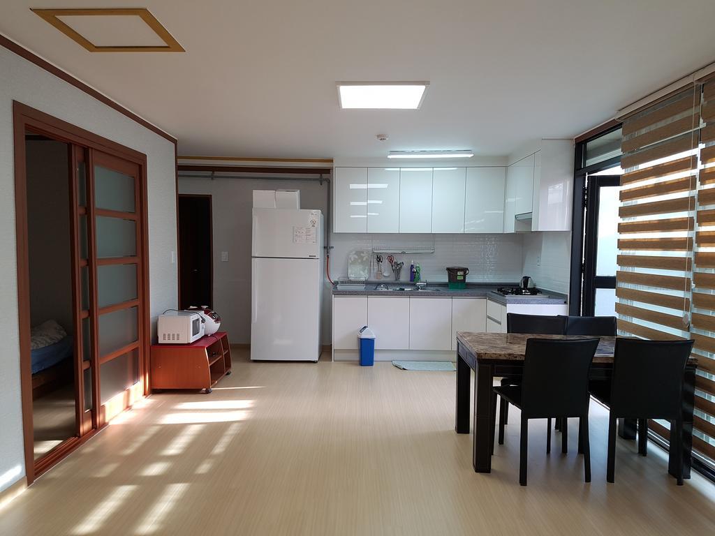 Bluesky Pension Pocheon Bagian luar foto
